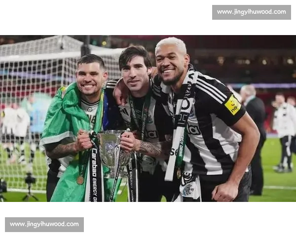 沙特豪门追逐纽卡中场乔林顿！续约至 2028 年仍遭利雅得新月重金求购