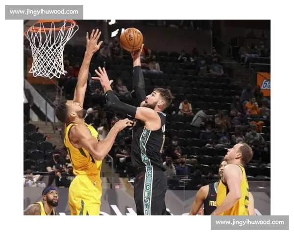 雷霆队强势对决爵士队西部格局之战引爆赛场青春与经验碰撞夜